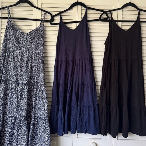 Dresses & Skirts - Set of 3 dresses